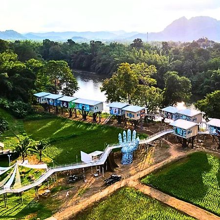 Ban Huai Maenam Noi Yoko River Kwai Resort מראה חיצוני תמונה