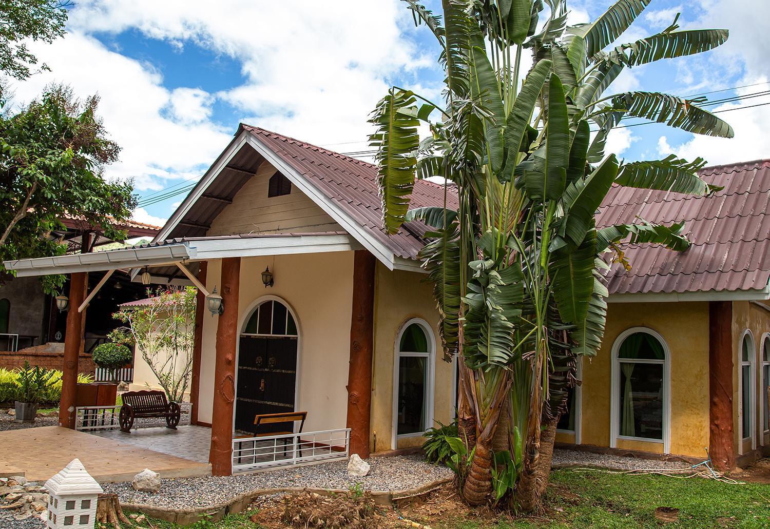 Ban Huai Maenam Noi Yoko River Kwai Resort מראה חיצוני תמונה