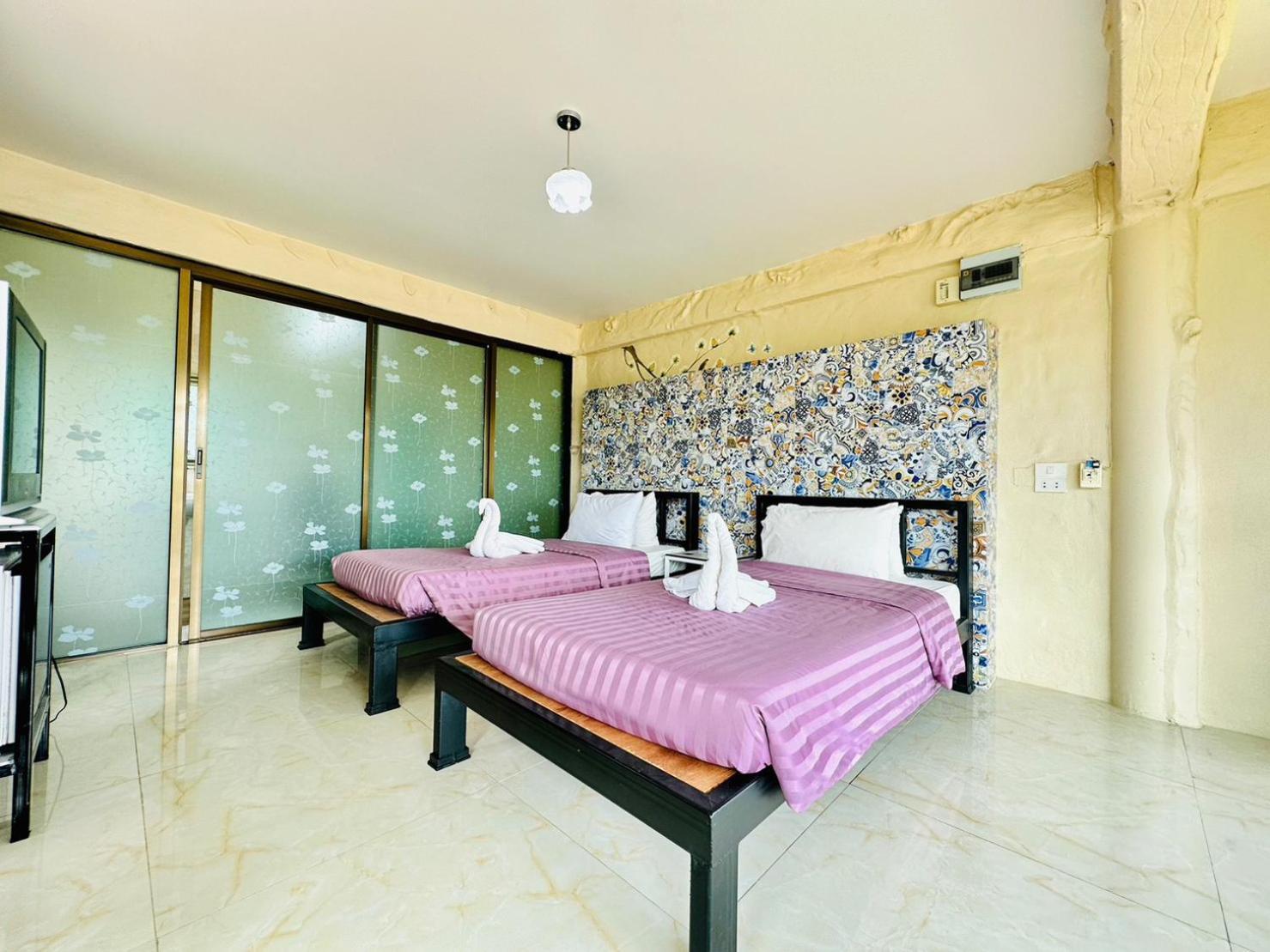 Ban Huai Maenam Noi Yoko River Kwai Resort מראה חיצוני תמונה
