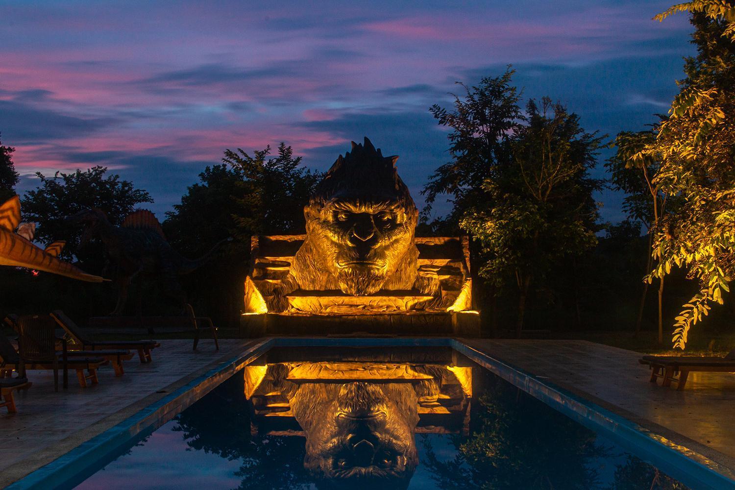 Ban Huai Maenam Noi Yoko River Kwai Resort מראה חיצוני תמונה