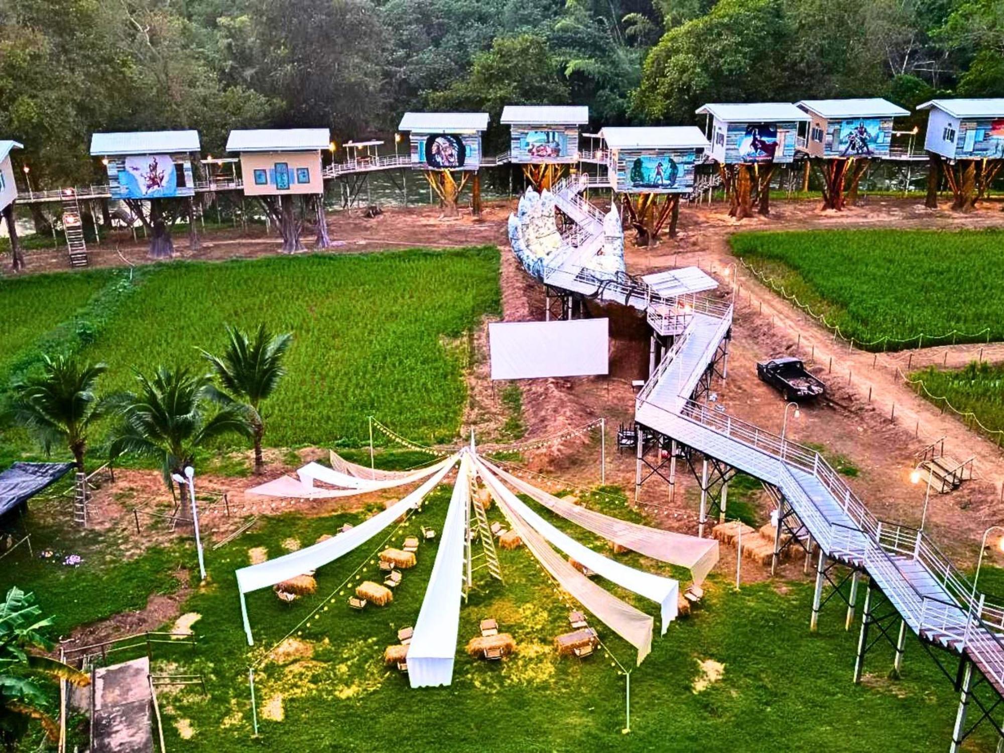 Ban Huai Maenam Noi Yoko River Kwai Resort מראה חיצוני תמונה
